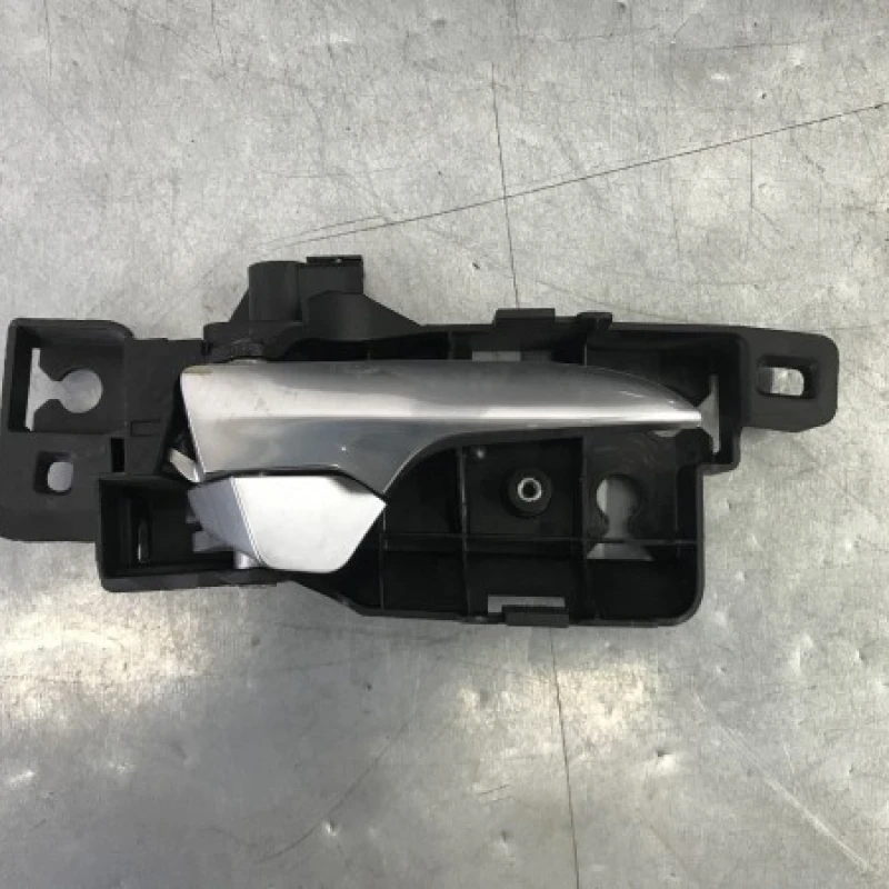 Maner usa dreapta fata Ford 