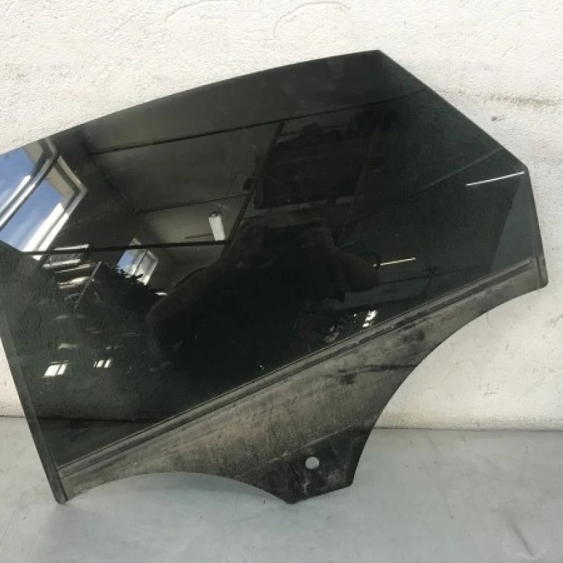 Geam stanga spate / Ford Mondeo MK4 2011 / Caroserie, oglinzi si faruri
