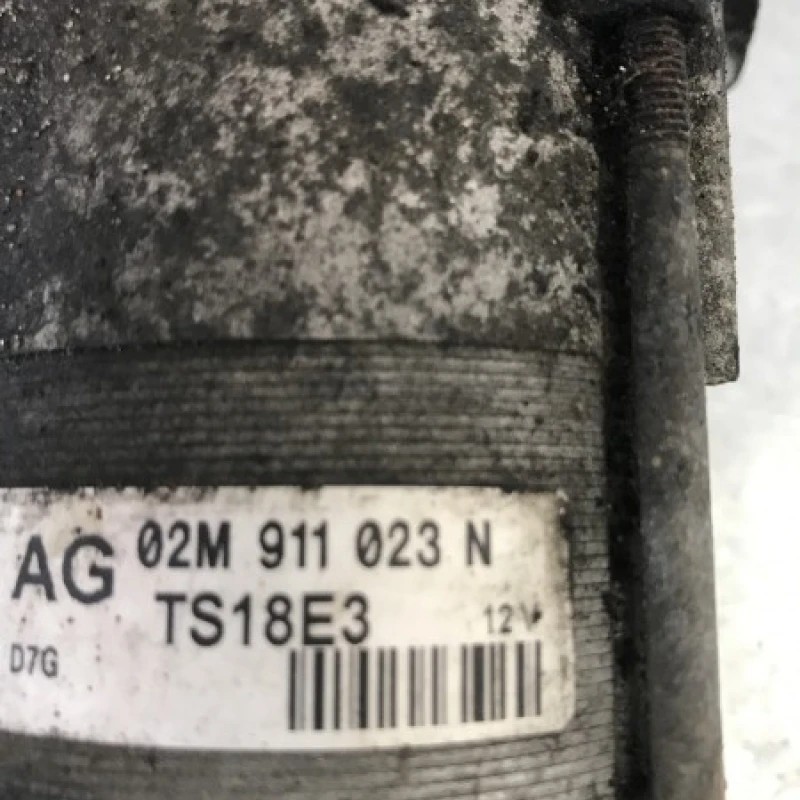 Electromotor demaror / Volkswagen Passat B6 2008 / Motor, racire si evacuare