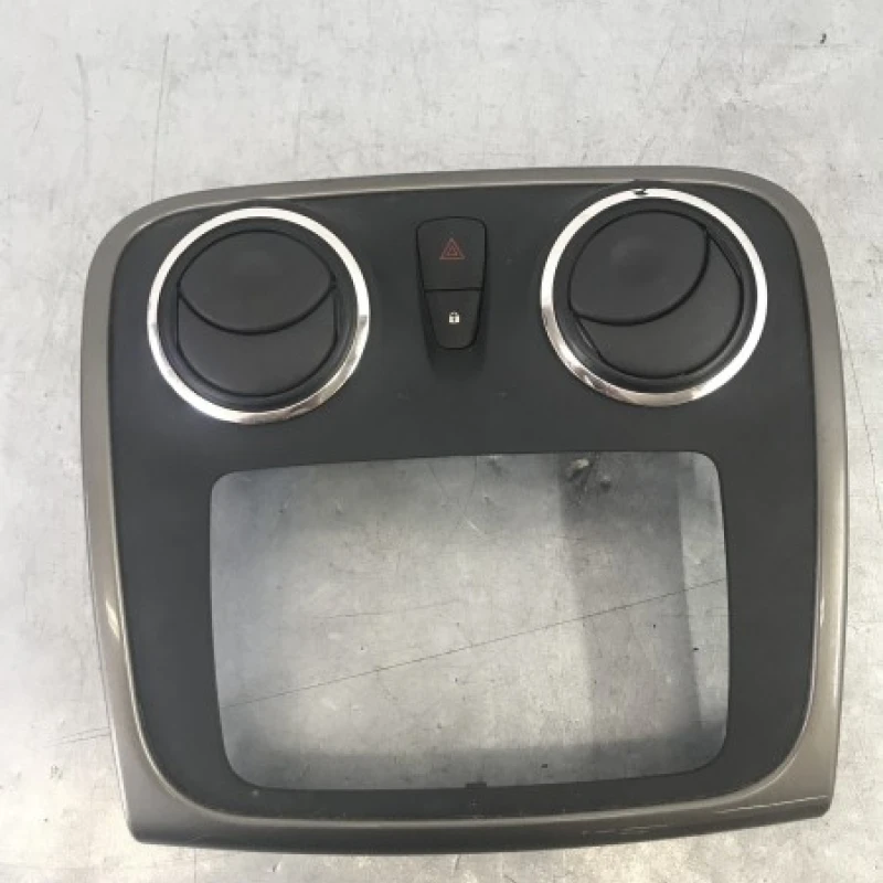 Ornament trim bord Dacia 