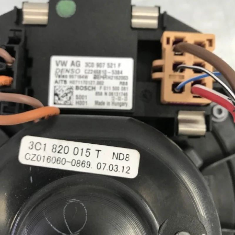 Ventilator aeroterma bord / Skoda Superb II 3T 2012 / Climatizare