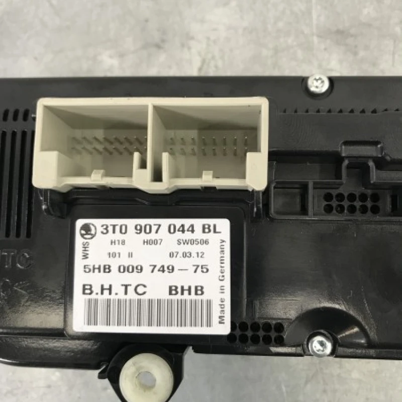 Panou climatronic / Skoda Superb II 3T 2012 / Climatizare