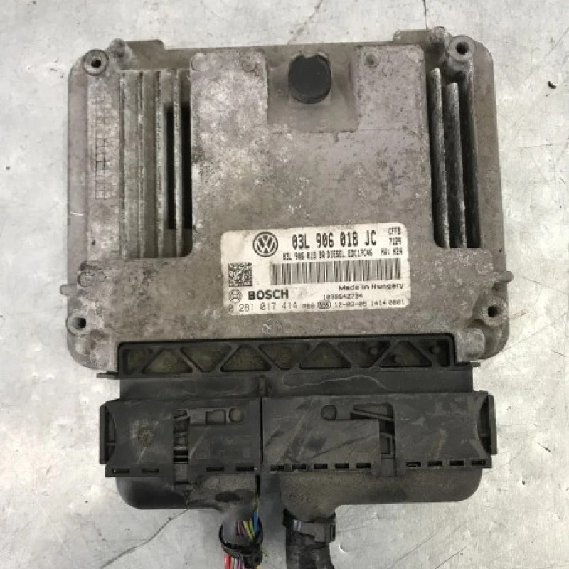 Calculator motor ecu Skoda Superb II 3T 2012