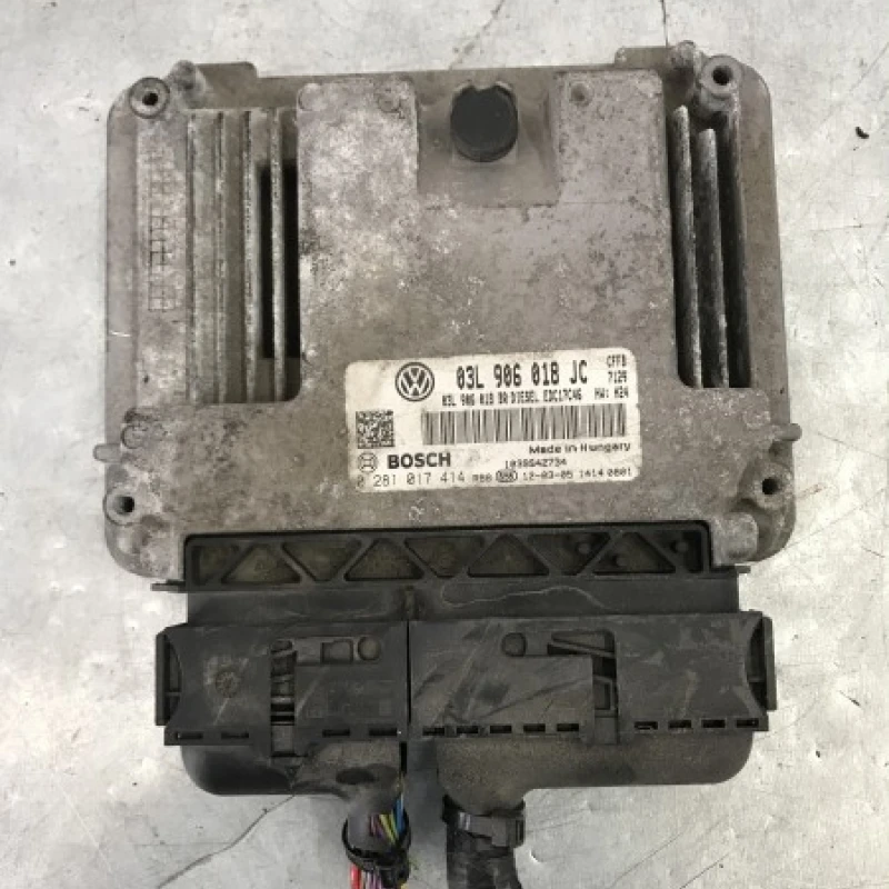 Calculator motor ecu Skoda 