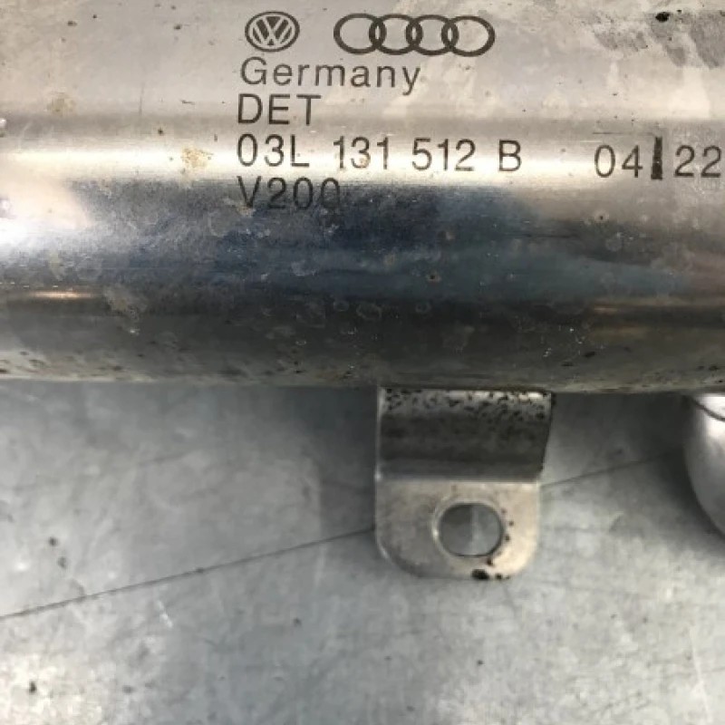 Racitor gaze egr / Volkswagen Passat B6 2010 / Motor, racire si evacuare