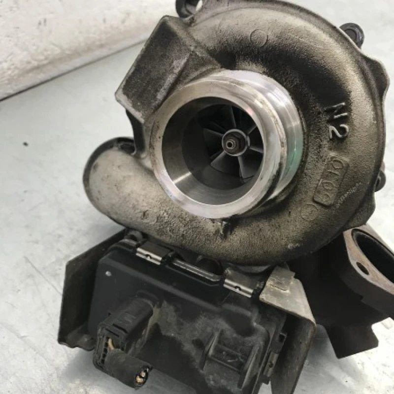 Turbosuflanta turbo turbina / Ford Mondeo MK4 2011 / Motor, racire si evacuare