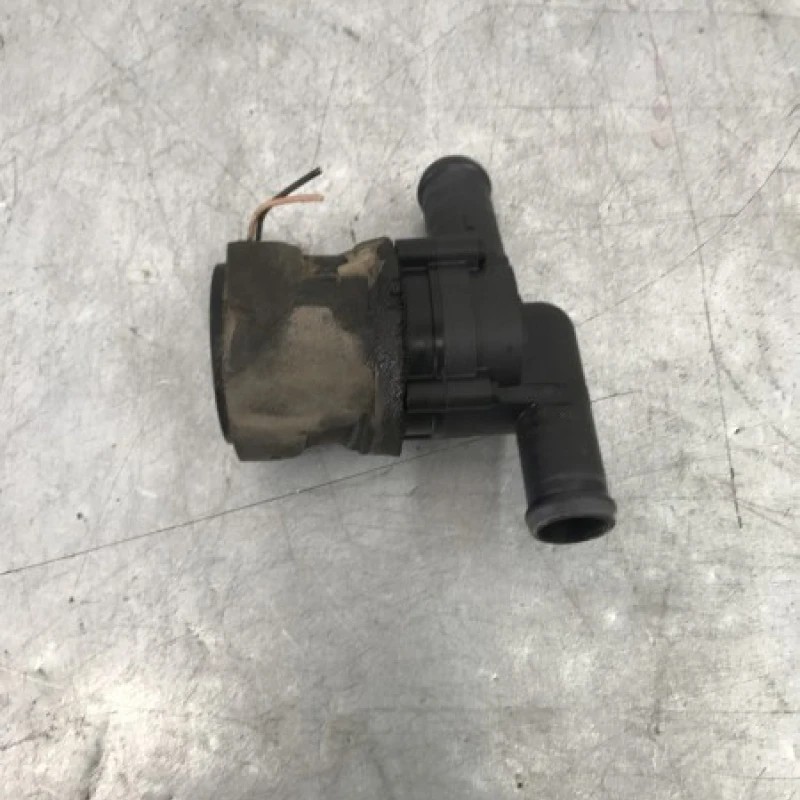 Pompa auxiliara recirculare apa Ford Mondeo MK4 2011