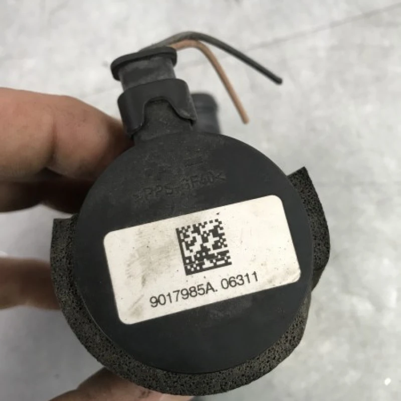 Pompa auxiliara recirculare apa / Ford Mondeo MK4 2011 / Motor, racire si evacuare