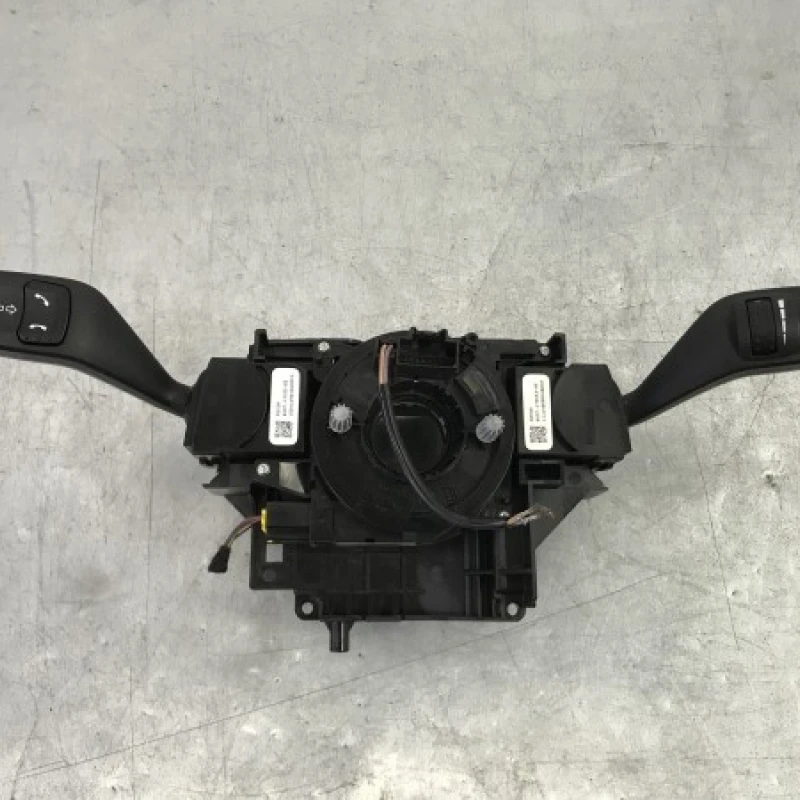 Spira volan cu manete Ford 