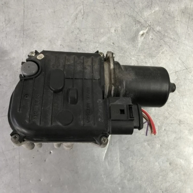 Motoras stergatoare parbriz Volkswagen 