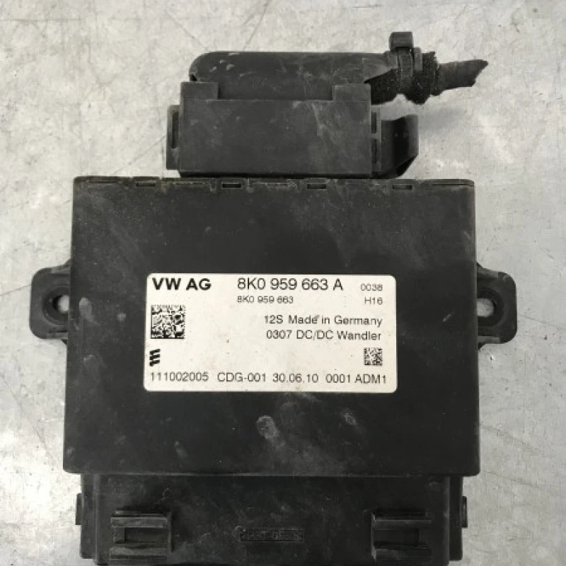 Calculator stabilizator tensiune Volkswagen 