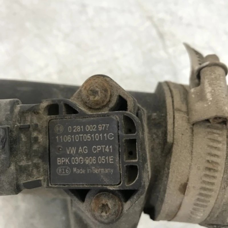 Tub intercooler / Volkswagen Passat B6 2010 / Motor, racire si evacuare
