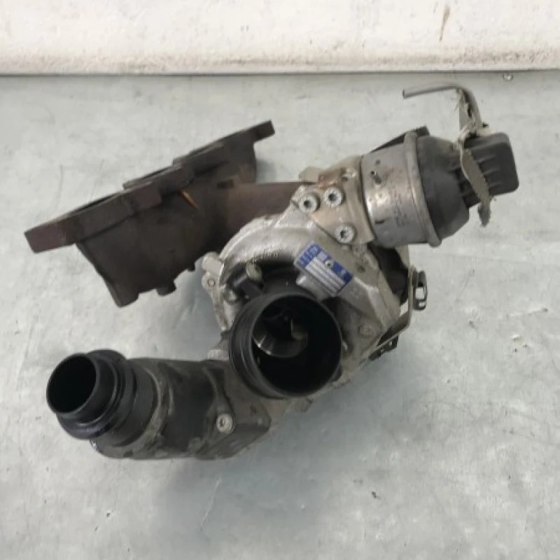 Turbosuflanta turbo turbina Volkswagen Passat B7 2012