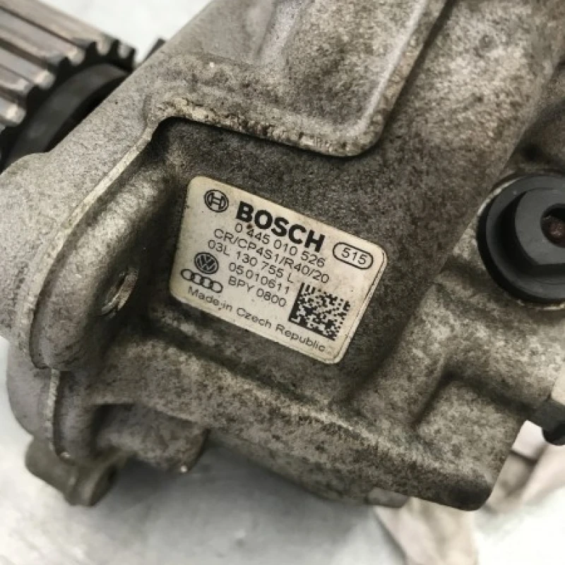 Pompa de injectie inalte / Volkswagen Passat B7 2012 / Motor, racire si evacuare