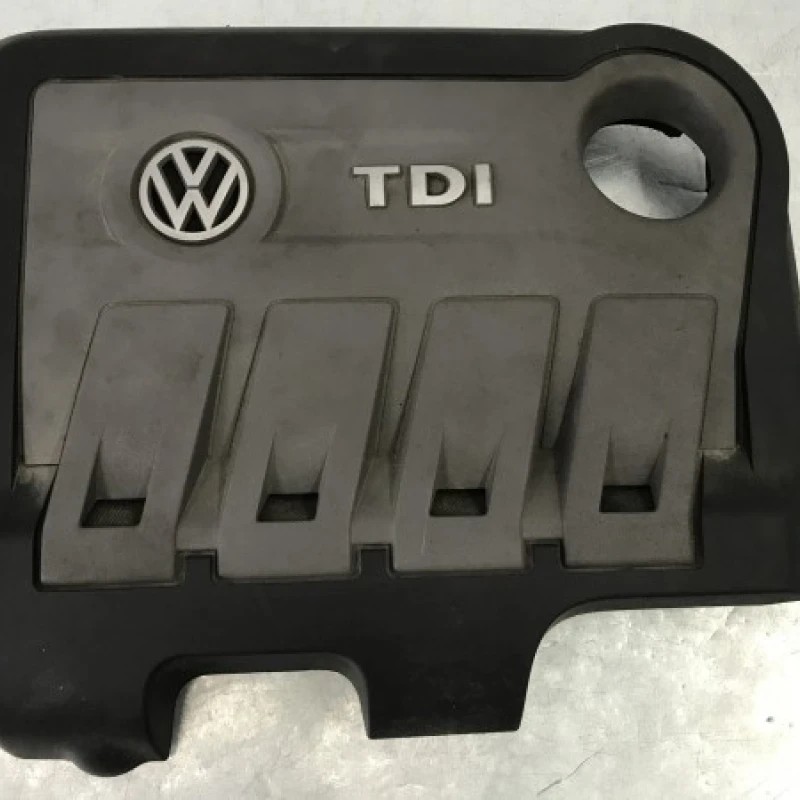 Capac motor / Volkswagen Passat B7 2012 / Motor, racire si evacuare
