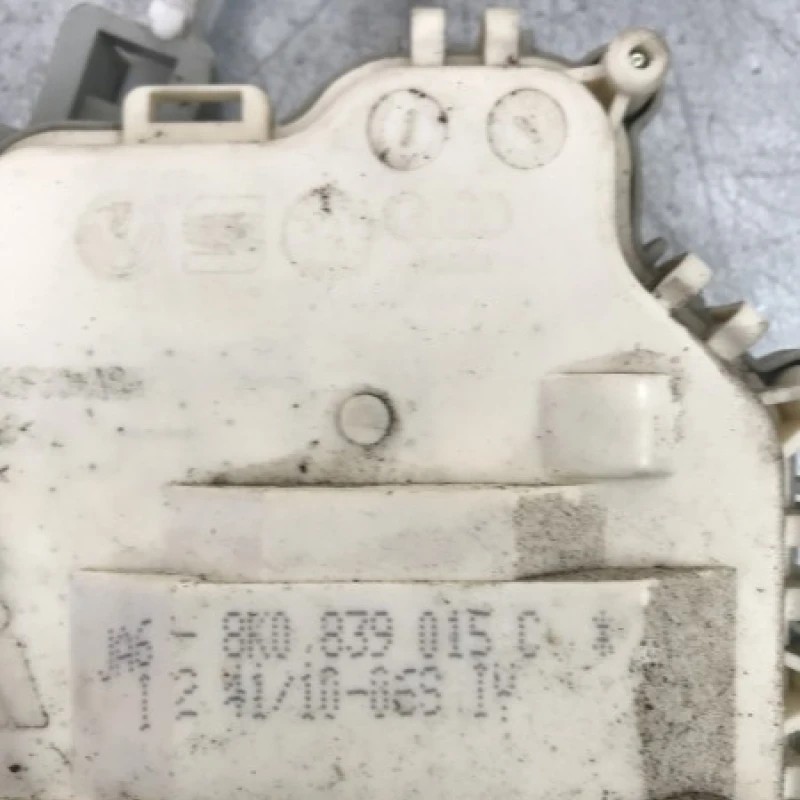 Iala broasca usa stanga spate / Audi A4 B8 2010 / Caroserie, oglinzi si faruri