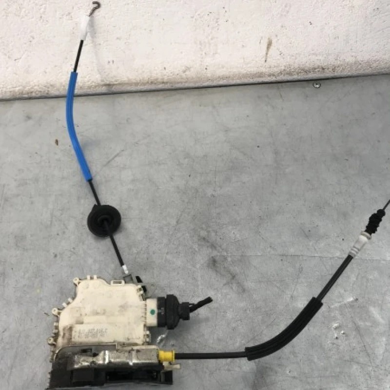 Iala broasca usa dreapta fata / Audi A4 B8 2010 / Caroserie, oglinzi si faruri