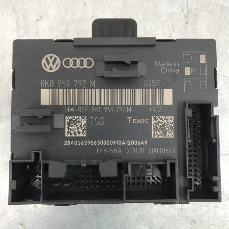 Modul usa dreapta fata Audi A4 B8 2010
