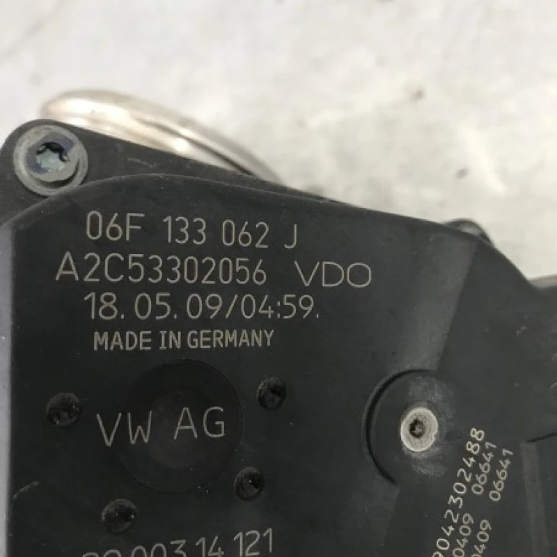 Clapeta de acceleratie / Audi A6 C6 2010 / Motor, racire si evacuare