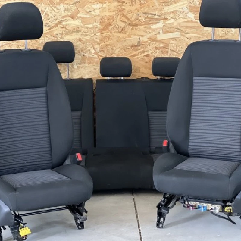 Scaune fata spate interior Mercedes-Benz 