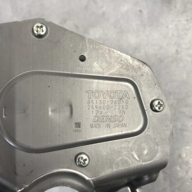 Motoras stergator haion / Lexus CT 200h CT 200h 2012 / Caroserie, oglinzi si faruri