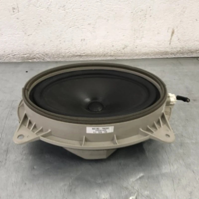 Boxa usa fata / Lexus CT 200h CT 200h 2012 / Audio si electronice