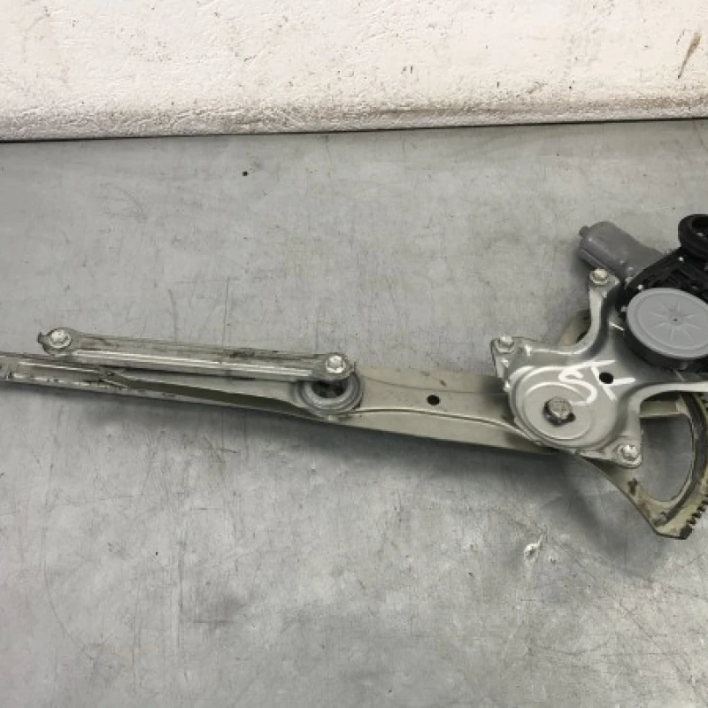 Macara geam stanga fata Lexus 