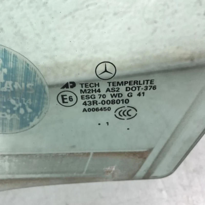 Geam stanga fata / Mercedes-Benz GL Class X164 2012 / Caroserie, oglinzi si faruri