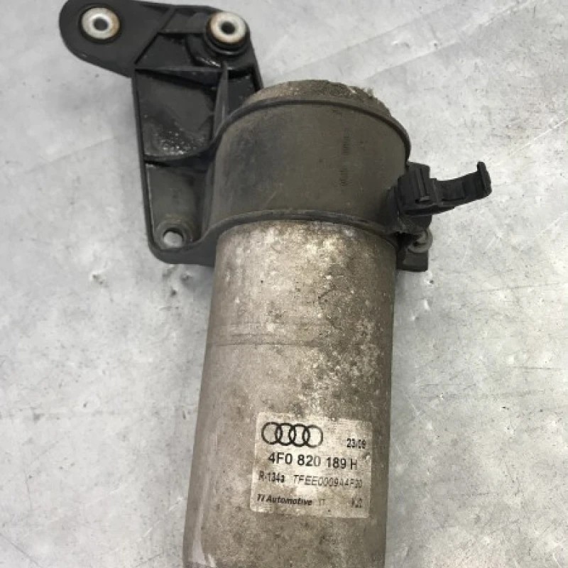 Filtru deshidrator Audi A6 C6 2010