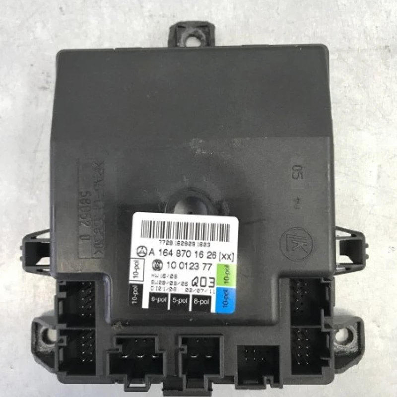 Modul usa Mercedes-Benz 