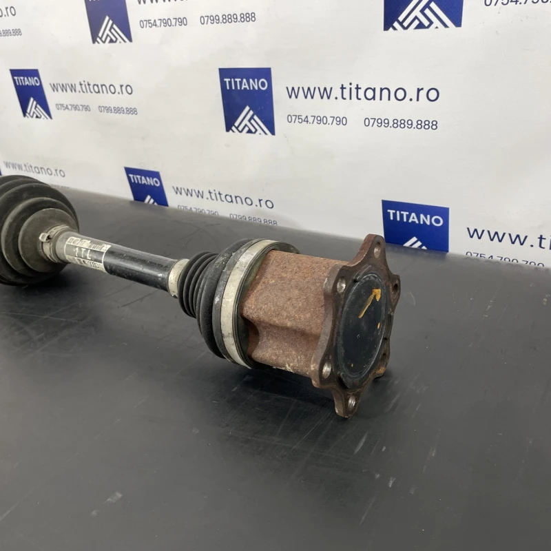 Planetara stanga fata / Volkswagen Passat B7 2013 / Cutie viteze, ambreiaj, transmisie
