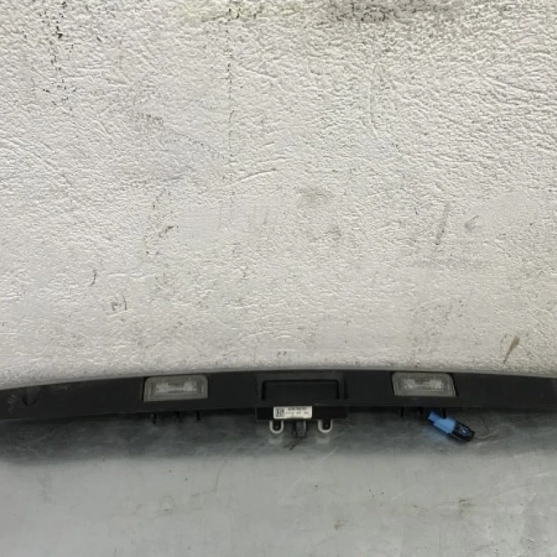 Maner buton deschidere haion / Mercedes-Benz GL Class X164 2012 / Caroserie, oglinzi si faruri