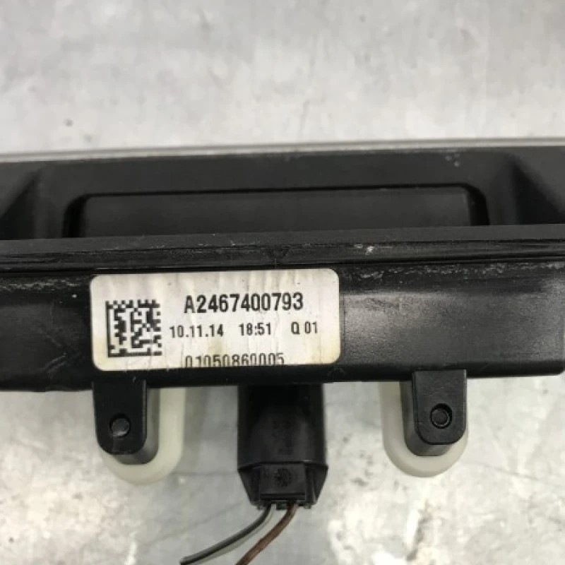 Maner buton deschidere haion / Mercedes-Benz GL Class X164 2012 / Caroserie, oglinzi si faruri