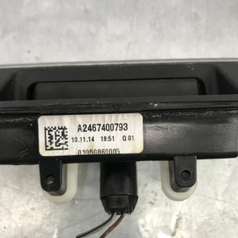 Maner buton deschidere haion / Mercedes-Benz GL Class X164 2012 / Caroserie, oglinzi si faruri