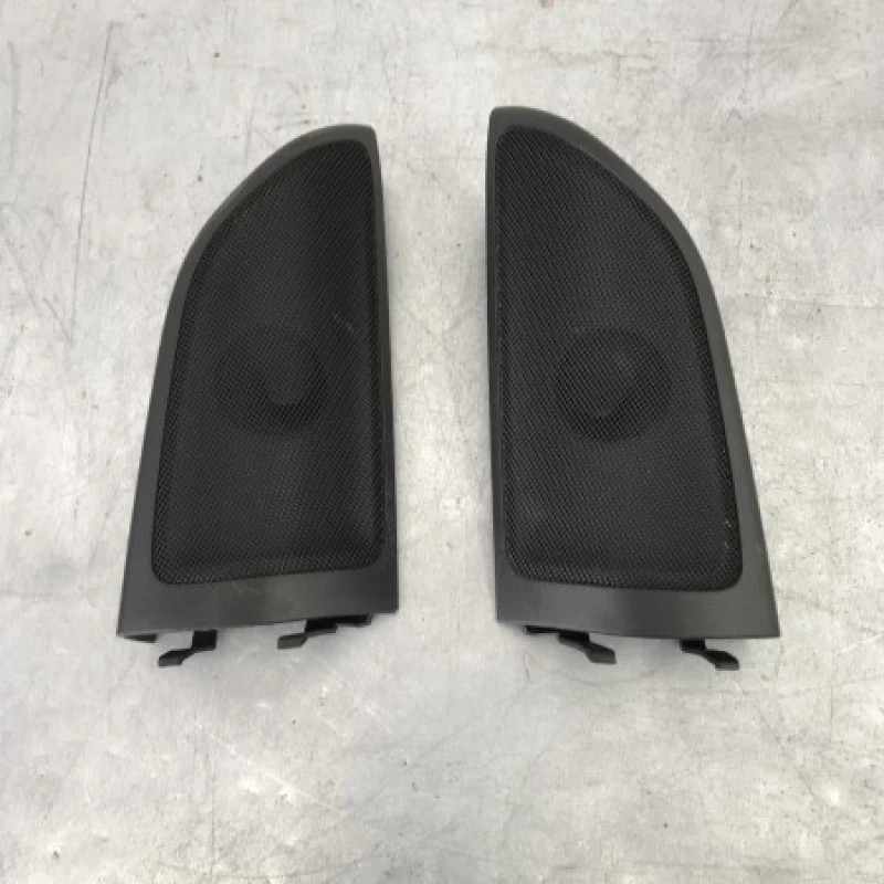 Boxa usa fata stanga dreapta twitere / Mercedes-Benz B Class W246 2015 / Audio si electronice