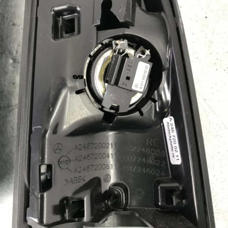 Boxa usa fata stanga dreapta twitere / Mercedes-Benz B Class W246 2015 / Audio si electronice