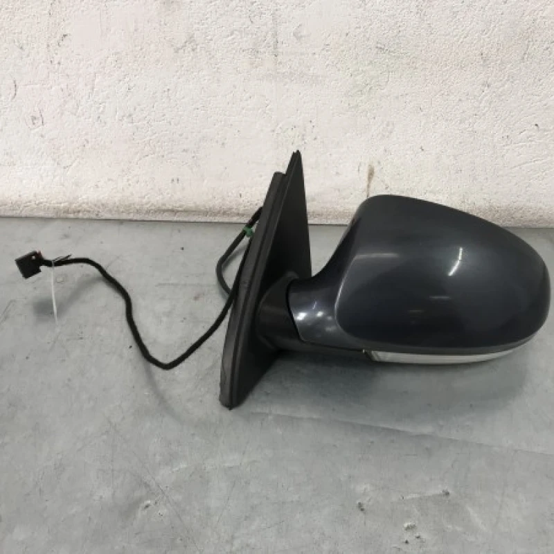 Oglinda stanga Volkswagen 