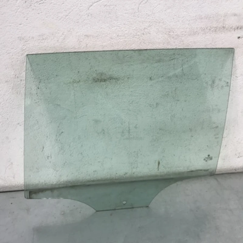 Geam stanga spate Volkswagen 