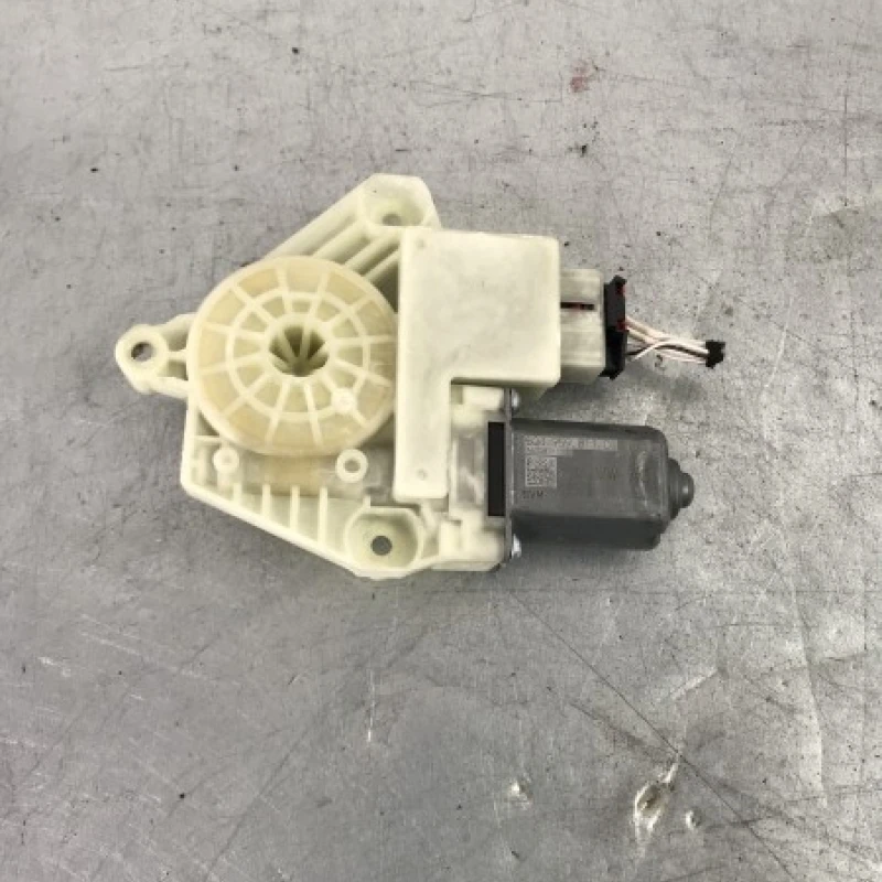 Motoras geam stanga spate Volkswagen 