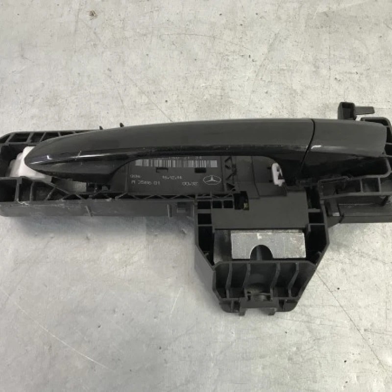 Maner usa stanga spate / Mercedes-Benz B Class W246 2015 / Caroserie, oglinzi si faruri