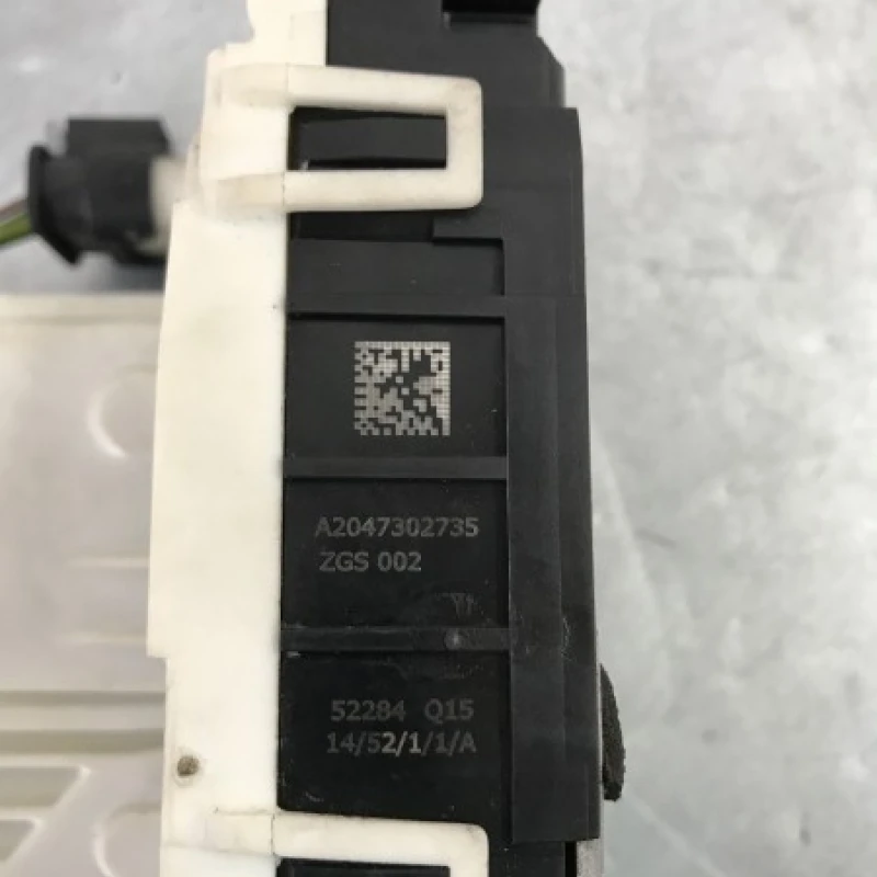 Iala broasca usa stanga spate / Mercedes-Benz B Class W246 2015 / Caroserie, oglinzi si faruri