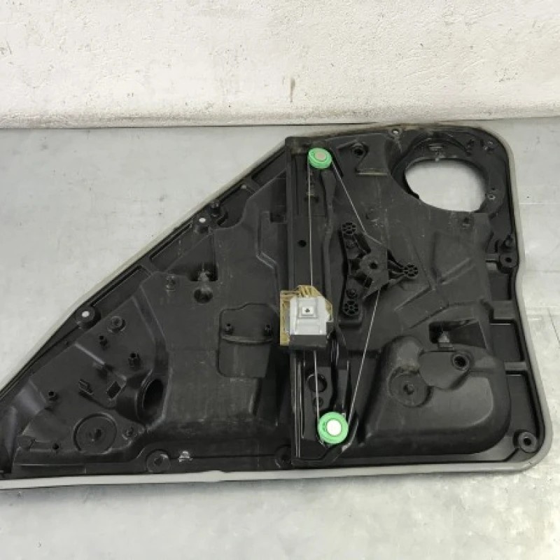 Macara geam stanga spate / Mercedes-Benz B Class W246 2015 / Caroserie, oglinzi si faruri