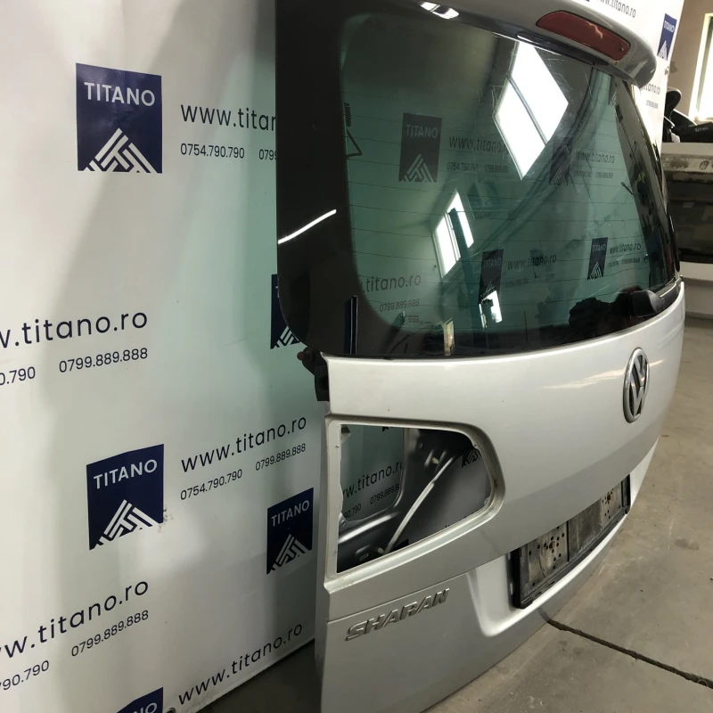 Haion / Volkswagen Sharan 7N 2013 / Caroserie, oglinzi si faruri