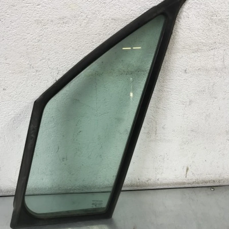 Geam stanga fata Volkswagen 