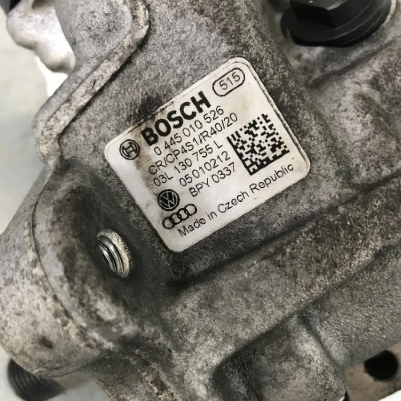 Pompa de injectie inalte / Volkswagen Passat B7 2012 / Motor, racire si evacuare