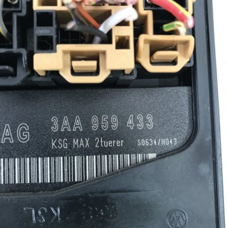 Calculator confort bcm / Volkswagen Passat B7 2012 / Audio si electronice