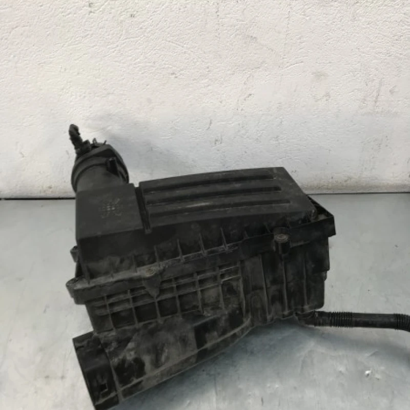 Carcasa filtru aer Volkswagen 