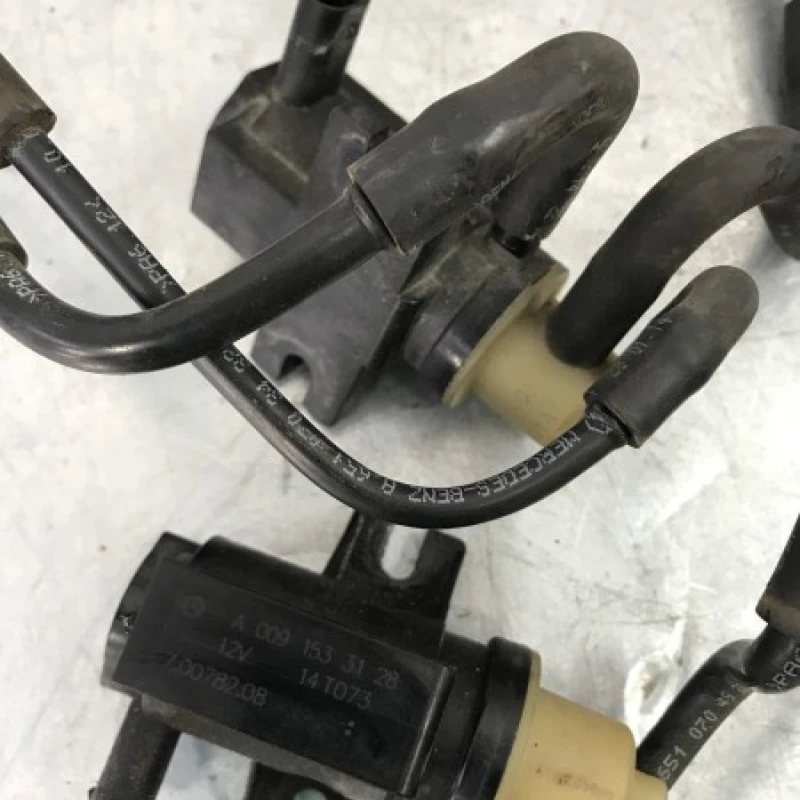 Supapa vacuum / Mercedes-Benz Sprinter 309/310/313/314/316 2014 / Motor, racire si evacuare