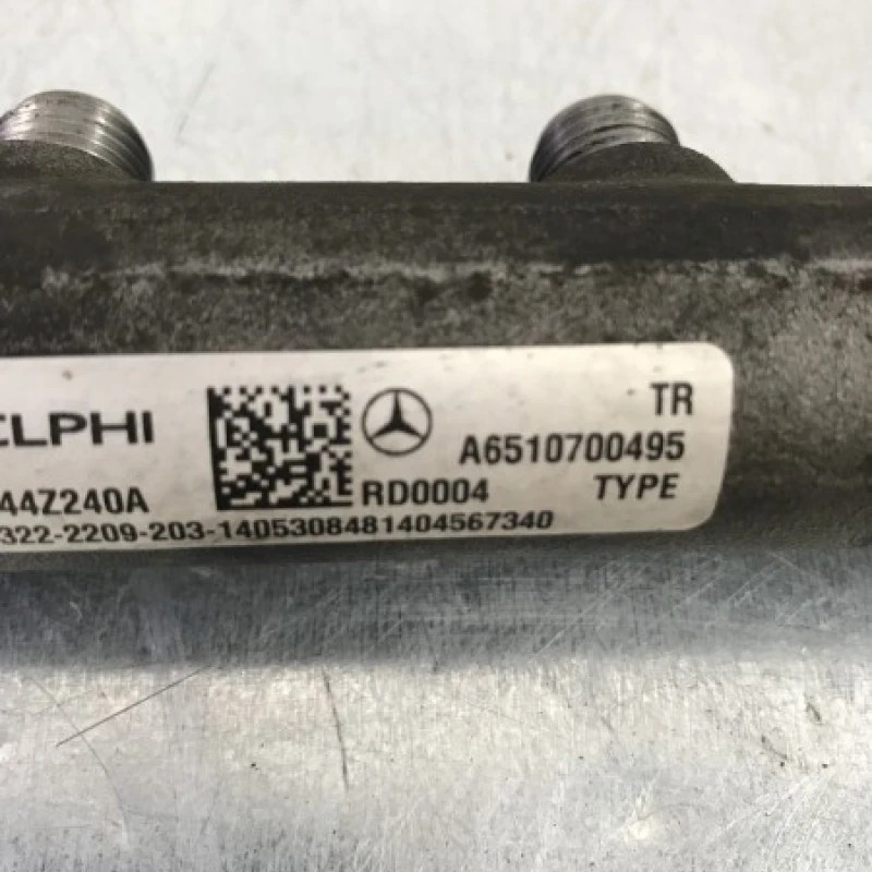 Rampa injectoare cu senzor / Mercedes-Benz Sprinter 309/310/313/314/316 2014 / Motor, racire si evacuare