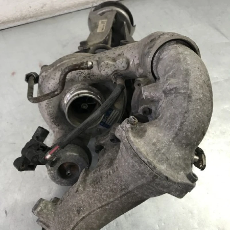 Turbosuflanta turbo turbina / Mercedes-Benz Sprinter 309/310/313/314/316 2014 / Motor, racire si evacuare